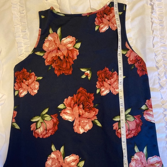 Tank Top - Picture 4 of 5